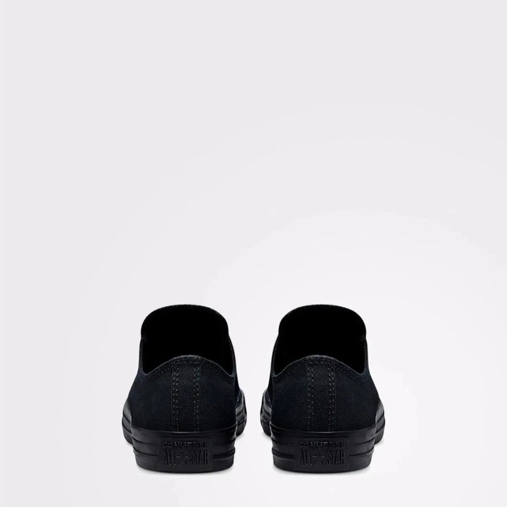 Converse All Black Low-Tops